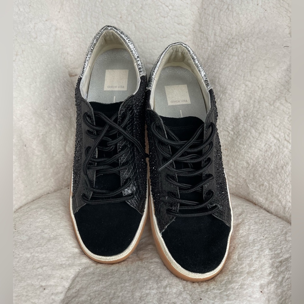 Dolce Vita Zina Crystal Sneaker Women’s Casual Size 8-9 - Picture 2 of 10
